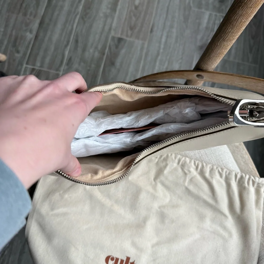 Cult Gaia ubah clutch - Picture 14 of 14